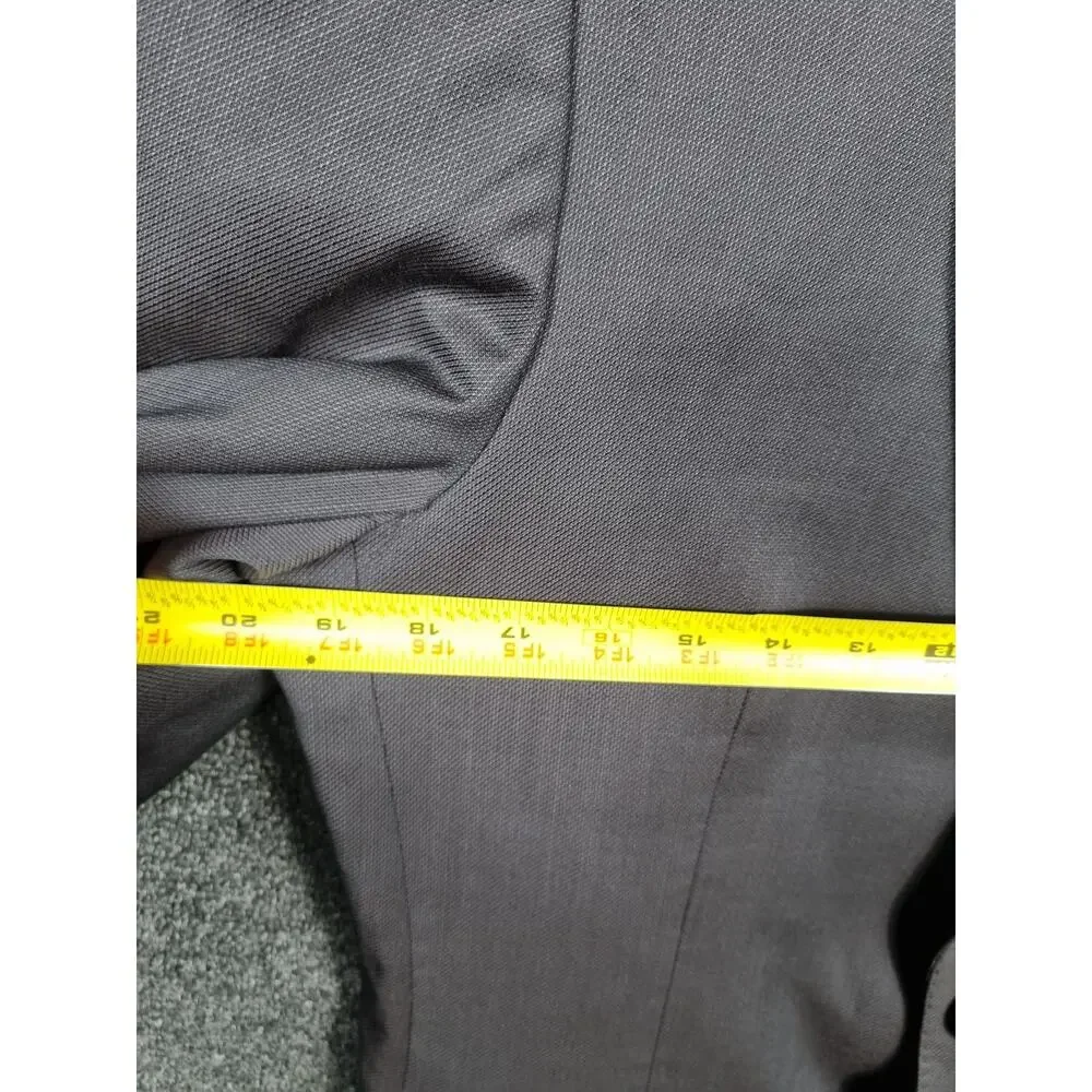 Hugo Boss Classic Sport Coat Jacket Mens Size 42L Wool Italy Korrys Fabric